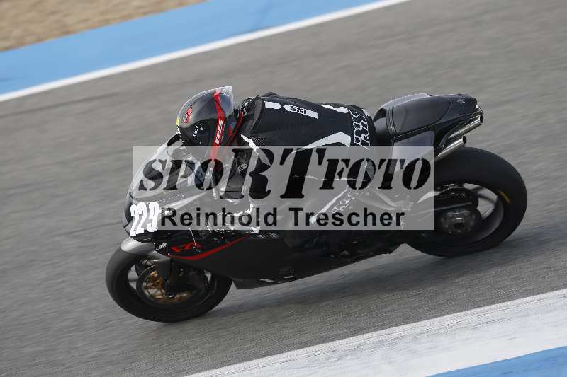 /Archiv-2024/01 26.-28.01.2024 Moto Center Thun Jerez/Gruppe gruen-green/229